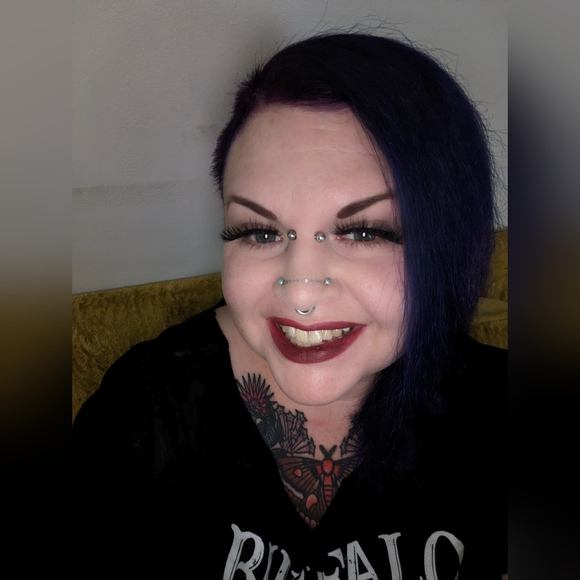 Retro dresses and authentic 90s and Y2K clothing from my ill-spent youth 😆 - Picture 5 of 5